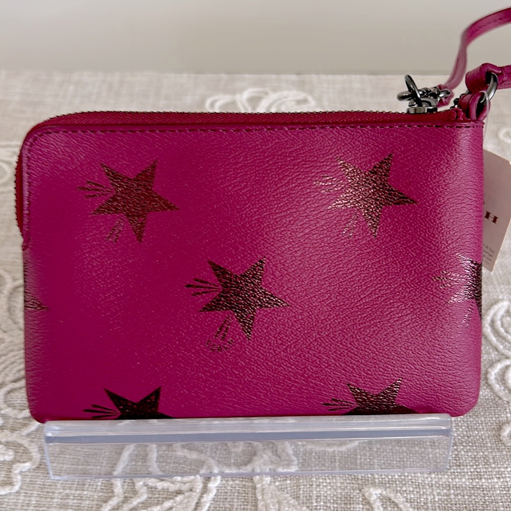 Coach NWT Coated Cranberry Shade Star Canyon Print F64239 Corner Zip Wristlet - Picture 3 of 15